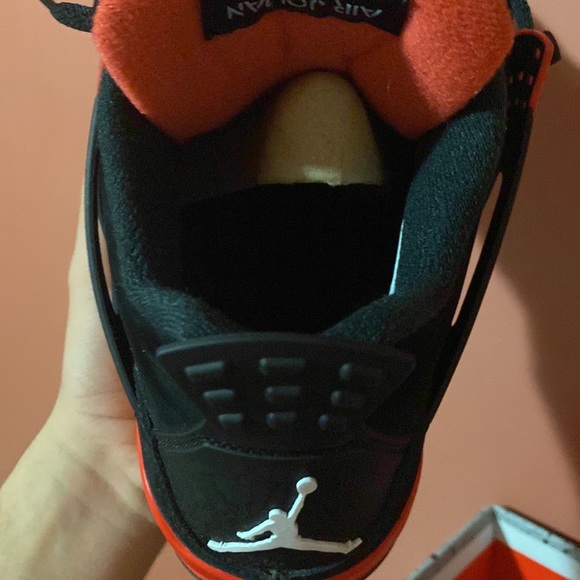 Jordan Red thunder 4 Open to size 10 trades ( mainly what I’m looking for) LMK!! - Picture 4 of 5